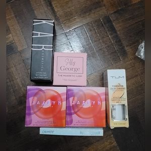 Bundle of Make up products